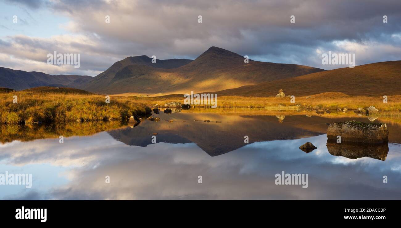 Herbst in Lochan na Stainge Stockfoto