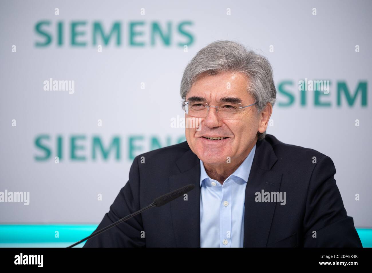 München, Deutschland. November 2020. Joe Kaeser, Präsident und CEO von Siemens, bei der Jahrespressekonferenz des Unternehmens Quelle: Matthias Balk/dpa-Pool/dpa/Alamy Live News Stockfoto