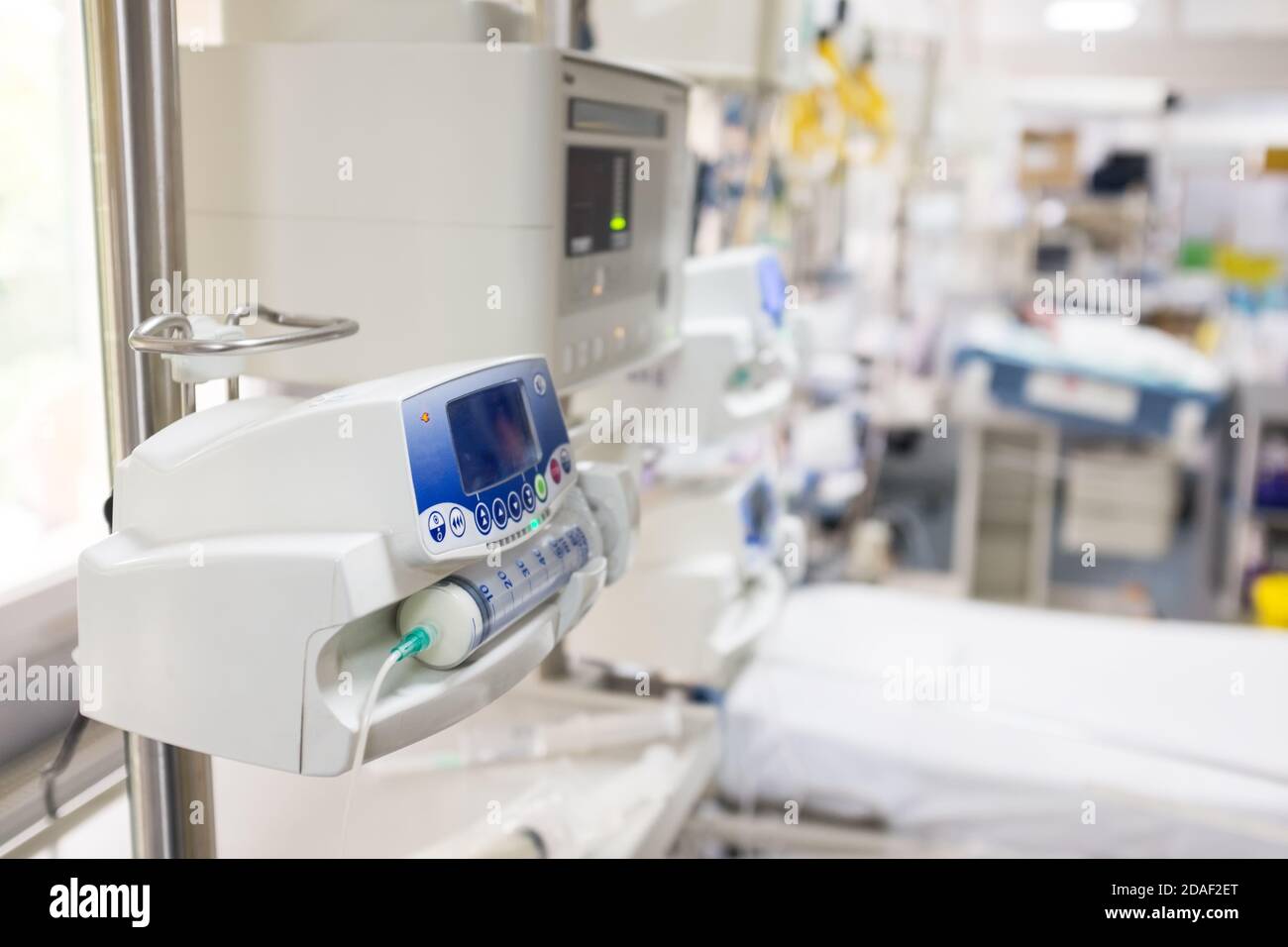 Coronavirus COVID-19-Seuche, Coronavirus-Pandemieausbruch, Isolation Notsituation, medizinische Ausrüstung in einer Notaufnahme eines Krankenhauses Stockfoto