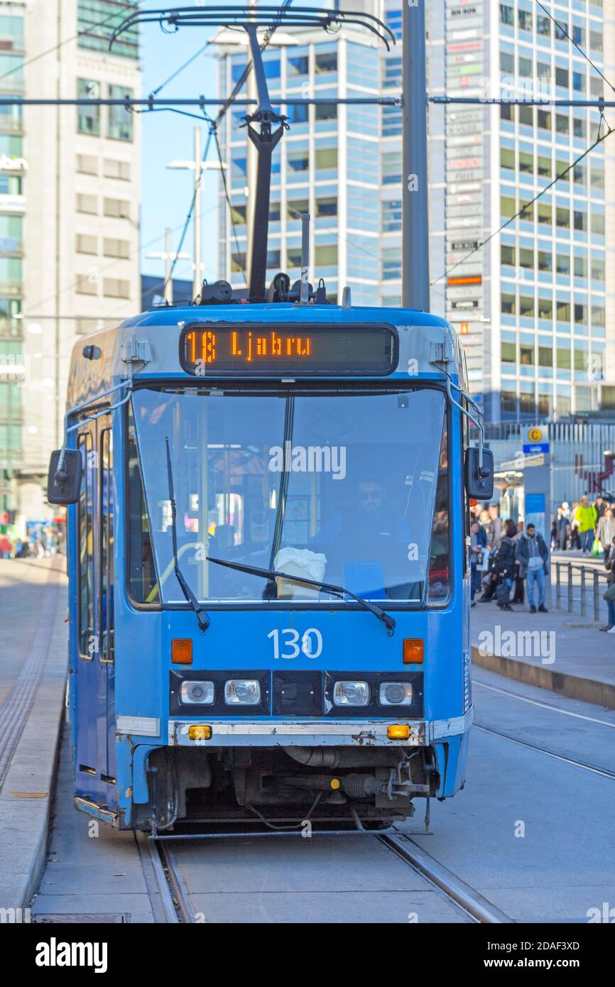 öffentliche verkehrsmittel in oslo Fotos und Bildmaterial in hoher Auflösung Alamy