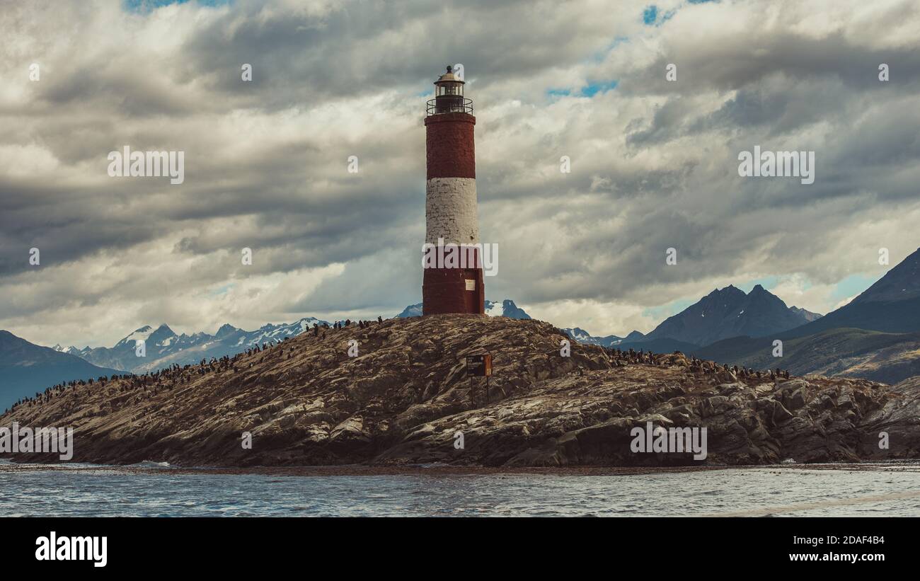 Leuchtturm auf einer Insel im Beagle-Kanal, Ushuaia, Feuerland, Argentinien, Südamerika Stockfoto