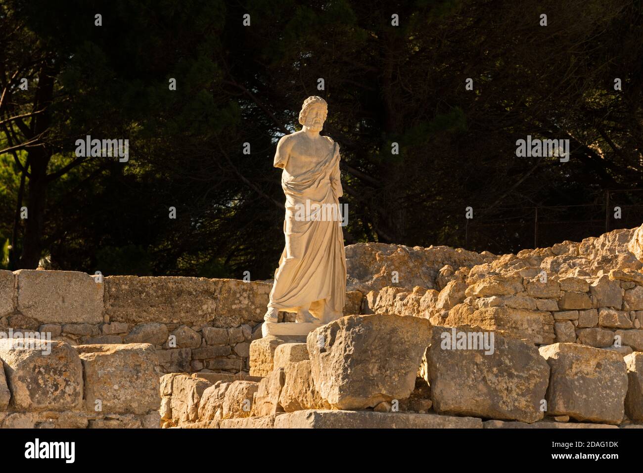 ASKLEPIOS STATUE ASKLEPEION GRIECHISCHE STADT RIUNS EMPURIES ARCHÄOLOGISCHES MUSEUM COSTA BRAVA KATALONIEN SPANIEN Stockfoto