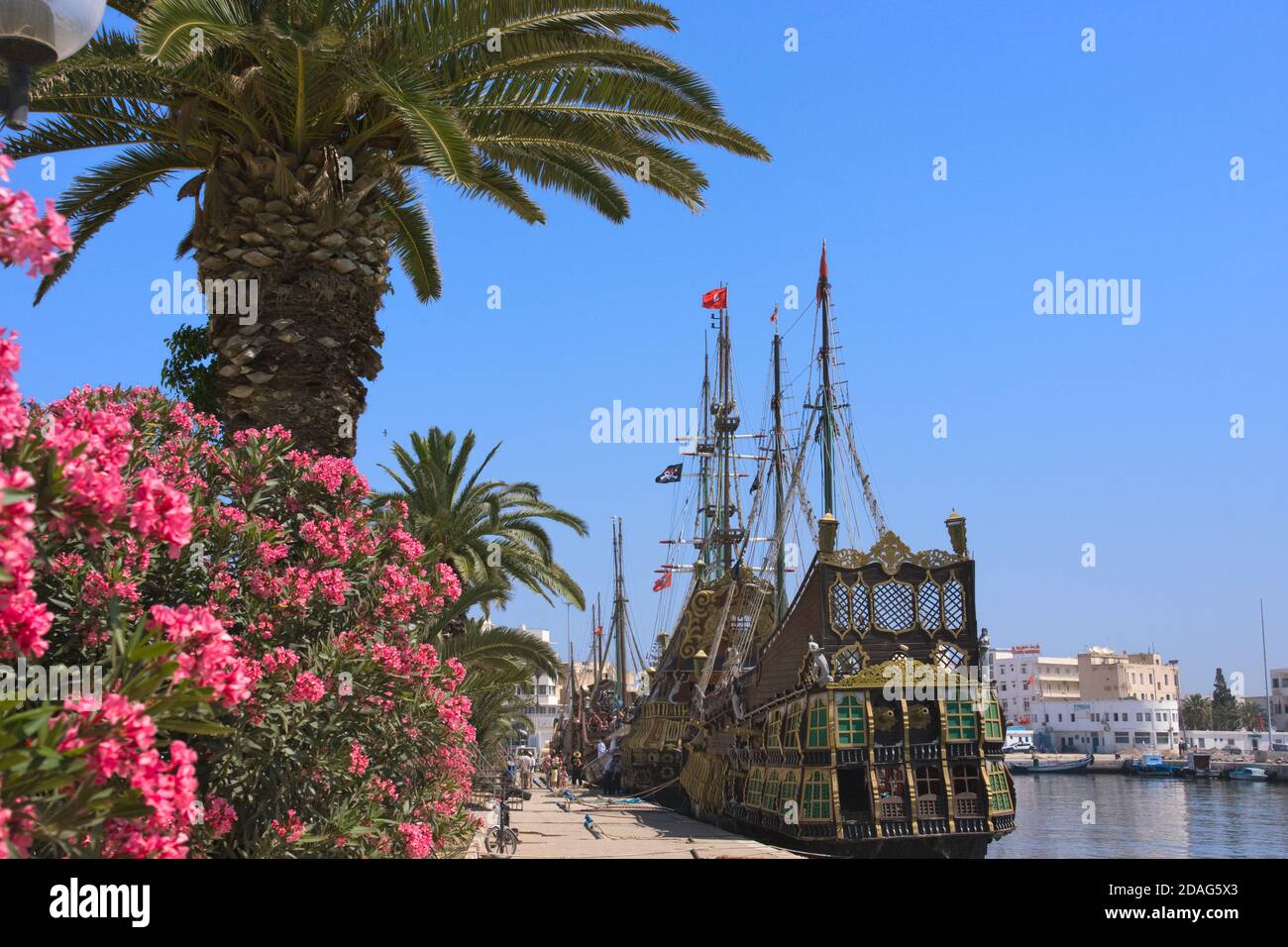 Reich verzierte Boot im Hafen von El Kantaoui, alten Medina, Sousse, Tunesien Stockfoto