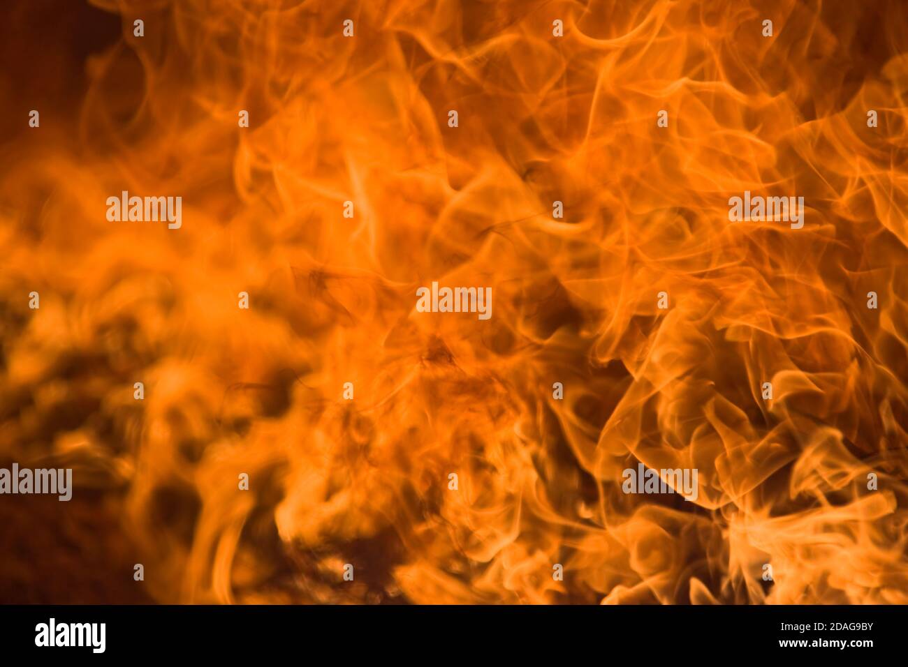 Brennende Feuerflamme, Tunesien Stockfoto