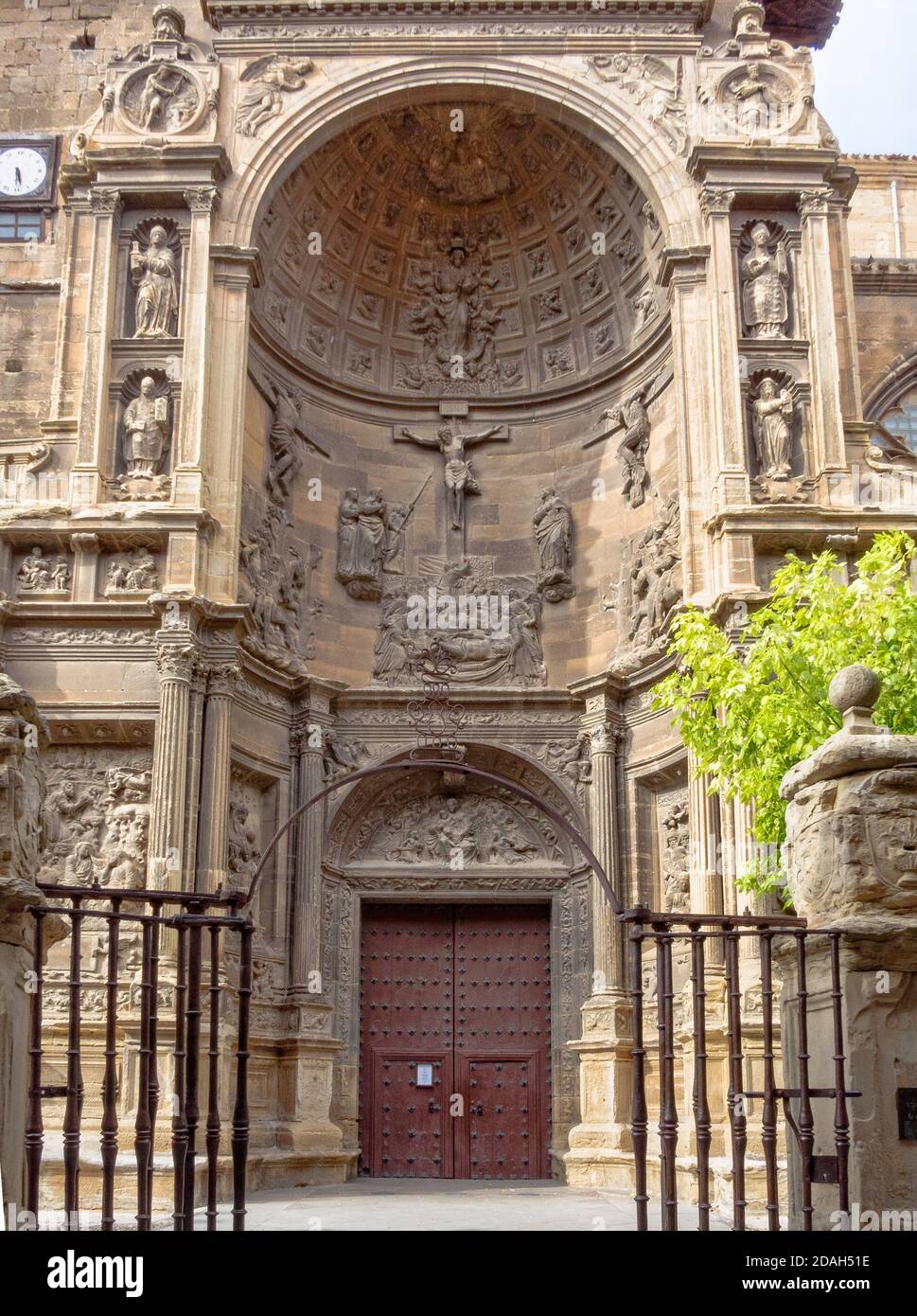 Renaissance Portal der Kirche Santa Maria - Viana, Navarra, Spanien Stockfoto