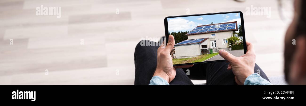 Looking House Zu Kaufen Mit Hypothek Online Stockfoto