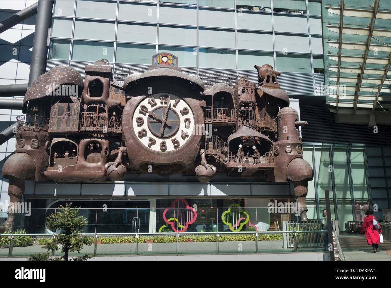 Ghibli Uhr in der Innenstadt von Tokio, Japan. Stockfoto
