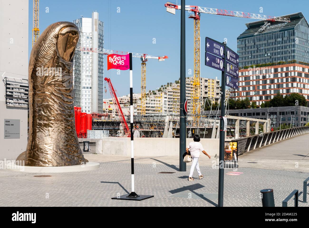 Cesar Skulptur Le Pouce in Boulogne-Billancourt Stockfoto