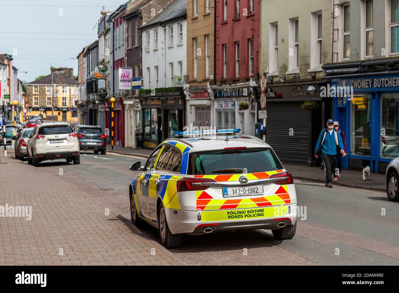 Garda Auto (irische Polizei) auf Patrouille in Bandon, West Cork, Irland. Stockfoto