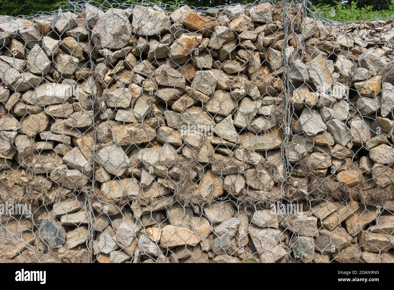 Stein gabionen barriere Fotos und Bildmaterial in hoher Auflösung Alamy