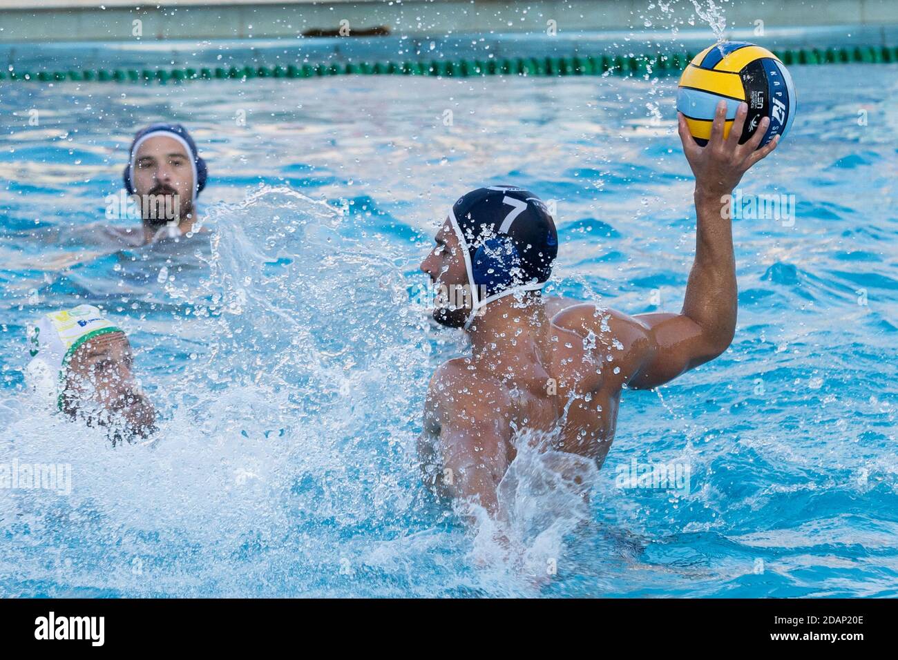 Siracusa, Italien. 14. Nov 2020. siracusa, Italien, Paolo Caldarella Pool, 14 Nov 2020, Danilo ADZIC (Primorac) während CC Ortigia vs VK Primorac - Wasserball len Cup - Champions League Männer Spiel - Credit: LM/Sabrina Malerba Credit: Sabrina Malerba/LPS/ZUMA Wire/Alamy Live News Stockfoto