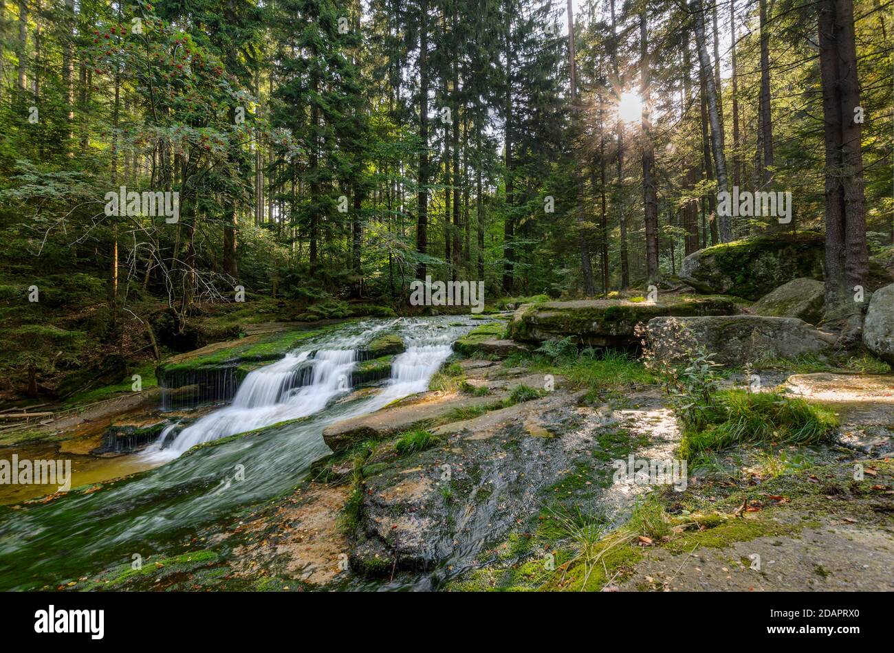 Obere Szklarka Kaskaden, Giants Mountains, Szklarska Poreba. Niederschlesien Provinz, Polen. Stockfoto
