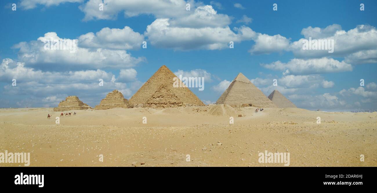 Pyramide von Gizeh Panorama, Gizeh, Kairo, Ägypten Stockfoto