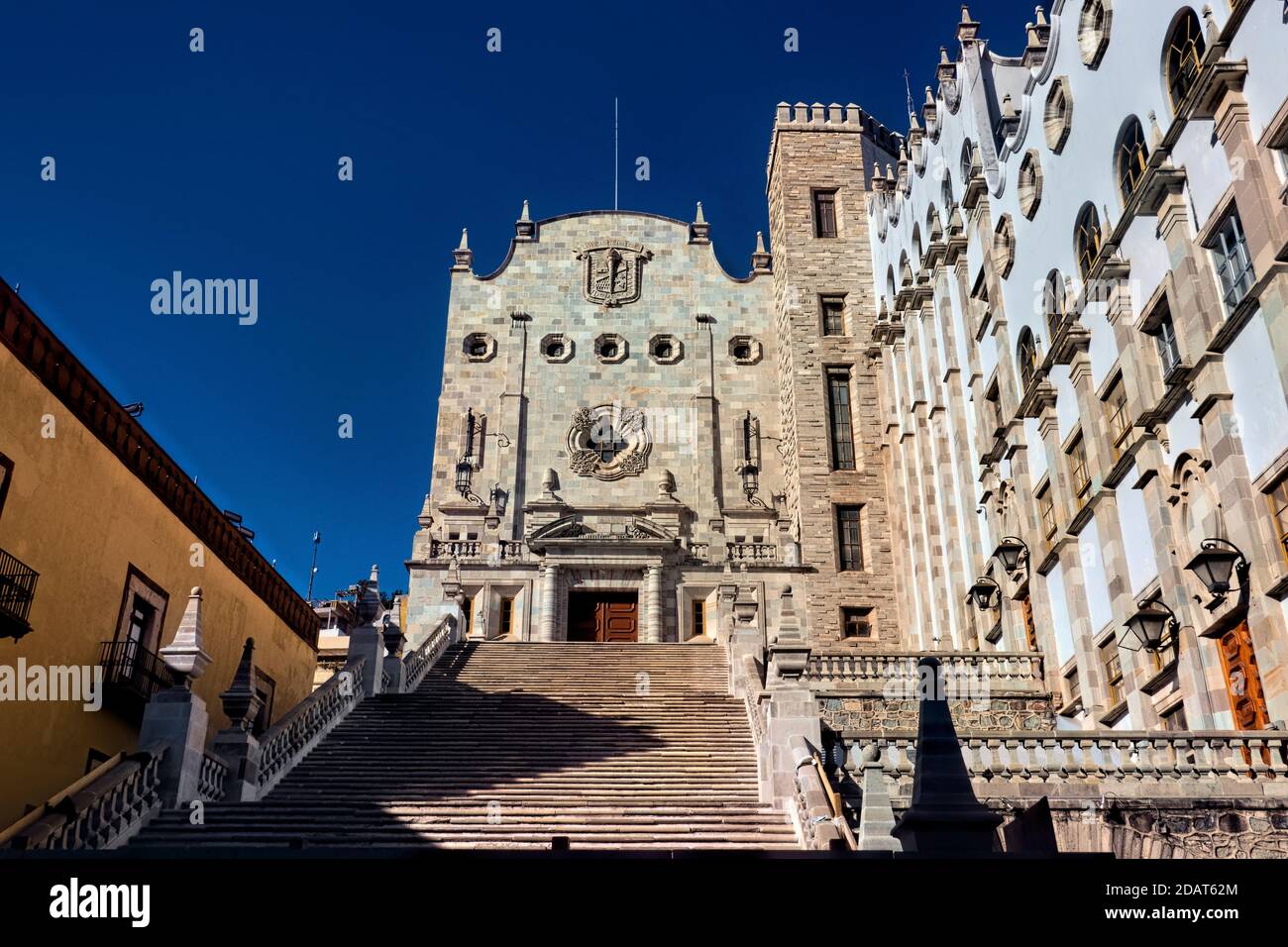 Außenansicht der Universität von Guanajuato, Guanajuato, Mexiko Stockfoto