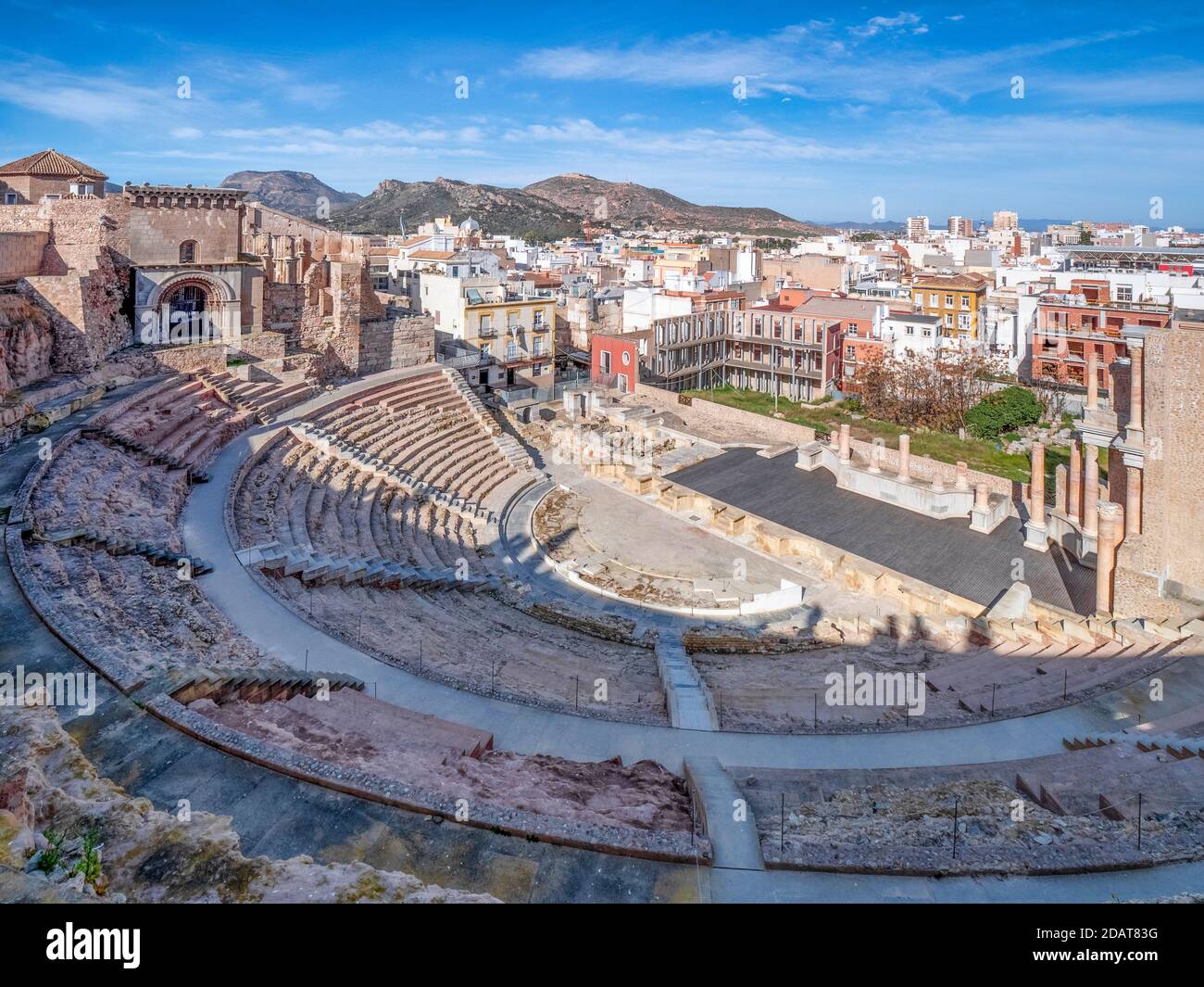 7. März 2020: Cartagena, Spanien - das teilweise restaurierte römische Theater von Cartagena, aus der Regierungszeit von Augustus. Stockfoto