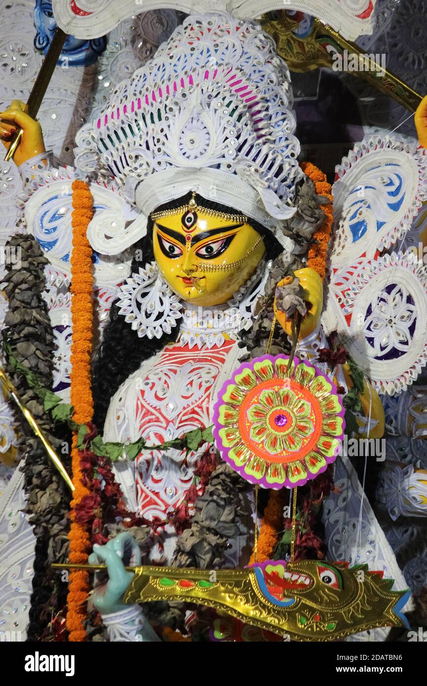 Durga Puja Magie der göttlichen Gnade und Stärke Stockfoto