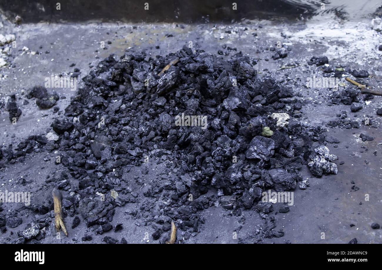 Glut in Holzkohle Feuer, Grill und Essen, Energie Stockfoto