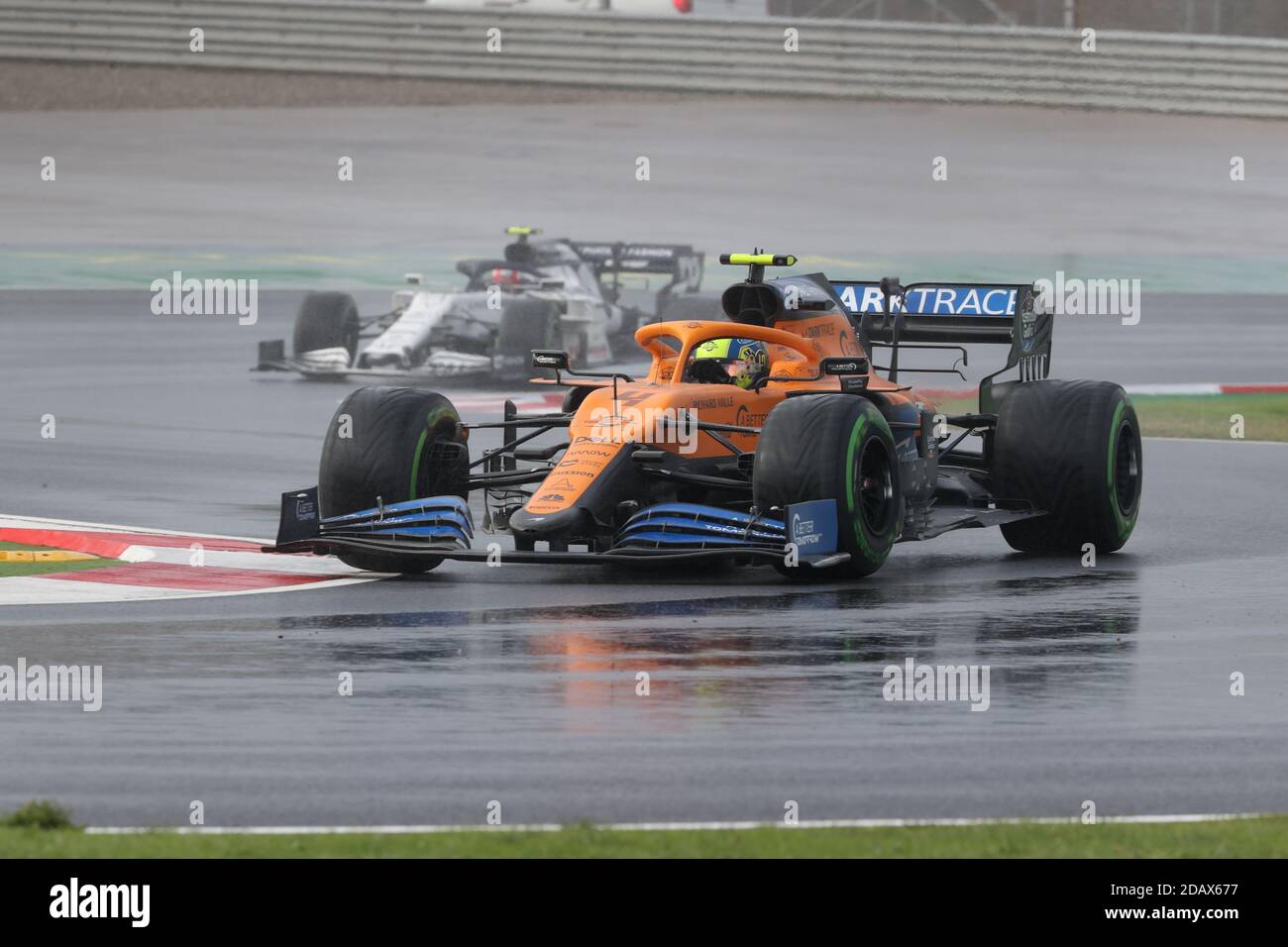 Tuzla in der Nähe von Istanbul, Türkei. November 2020. 04 NORRIS Lando (gbr), McLaren Renault F1 MCL35, Aktion während des Formel 1 DHL Turkish Grand Prix 2020, vom 13. Bis 15. November 2020 auf dem Intercity Istanbul Park, in Tuzla, bei Istanbul, Türkei - Foto DPPI / LM Credit: Gruppo Editoriale LiveMedia/Alamy Live News Stockfoto