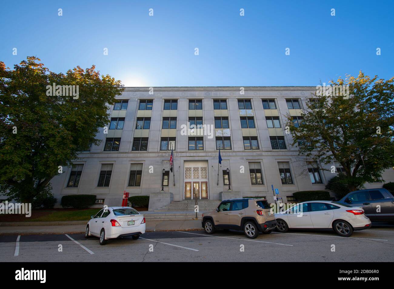 New Hampshire State Office Building und State of New Hampshire Treasury neben State House, Concord, New Hampshire NH, USA. Stockfoto