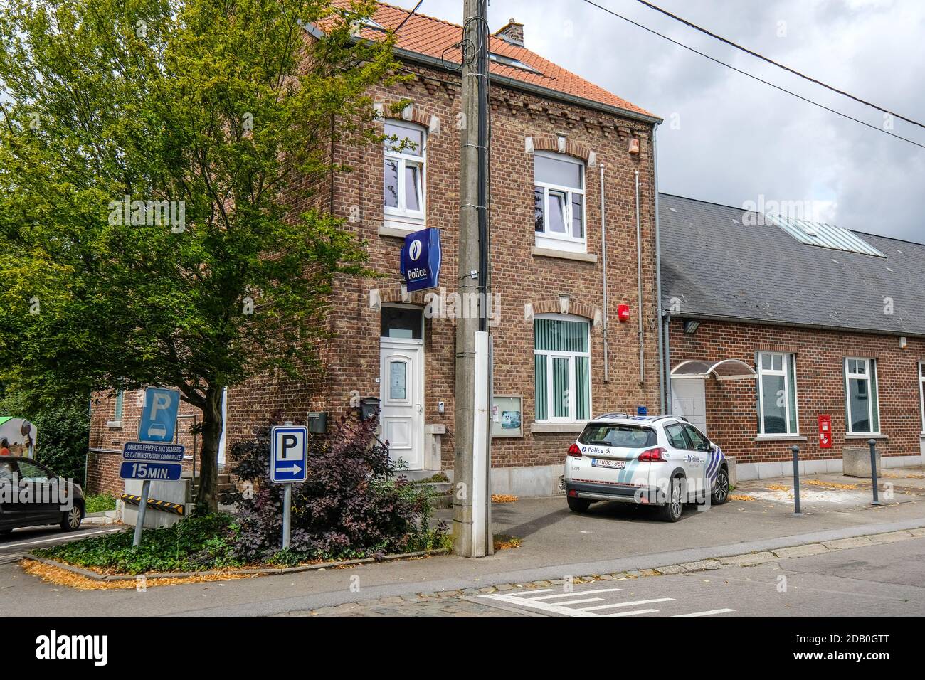 Abbildung Bild zeigt die Polizeistation in Prags, Sonntag, 26. Juli 2020. BELGA FOTO BRUNO FAHY Stockfoto