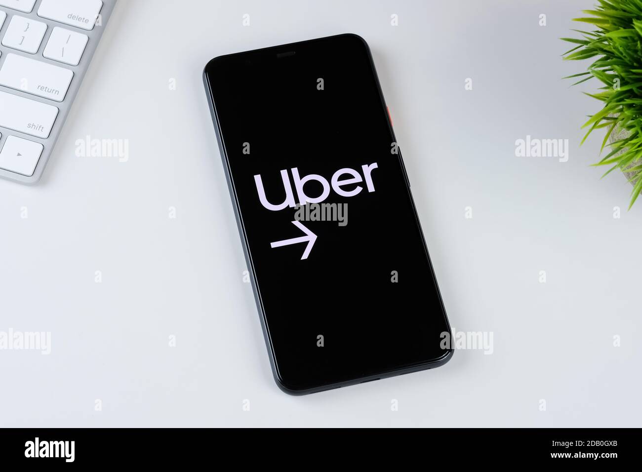 Uber Driver App-Logo auf einem Smartphone-Bildschirm. Stockfoto