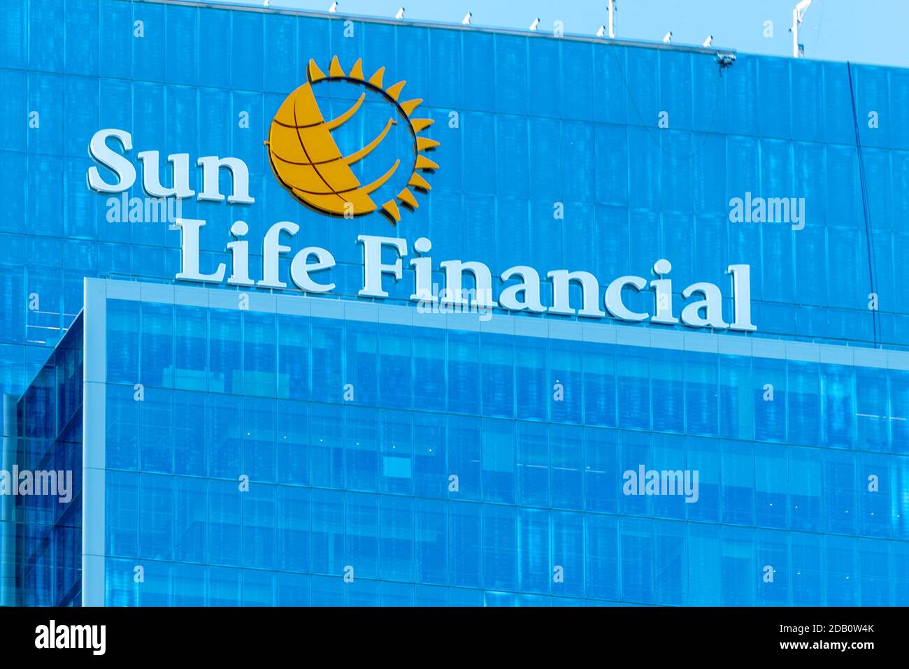 Sun Life Financial Logo im Außenbereich des Gebäudes, Toronto, Kanada Stockfoto