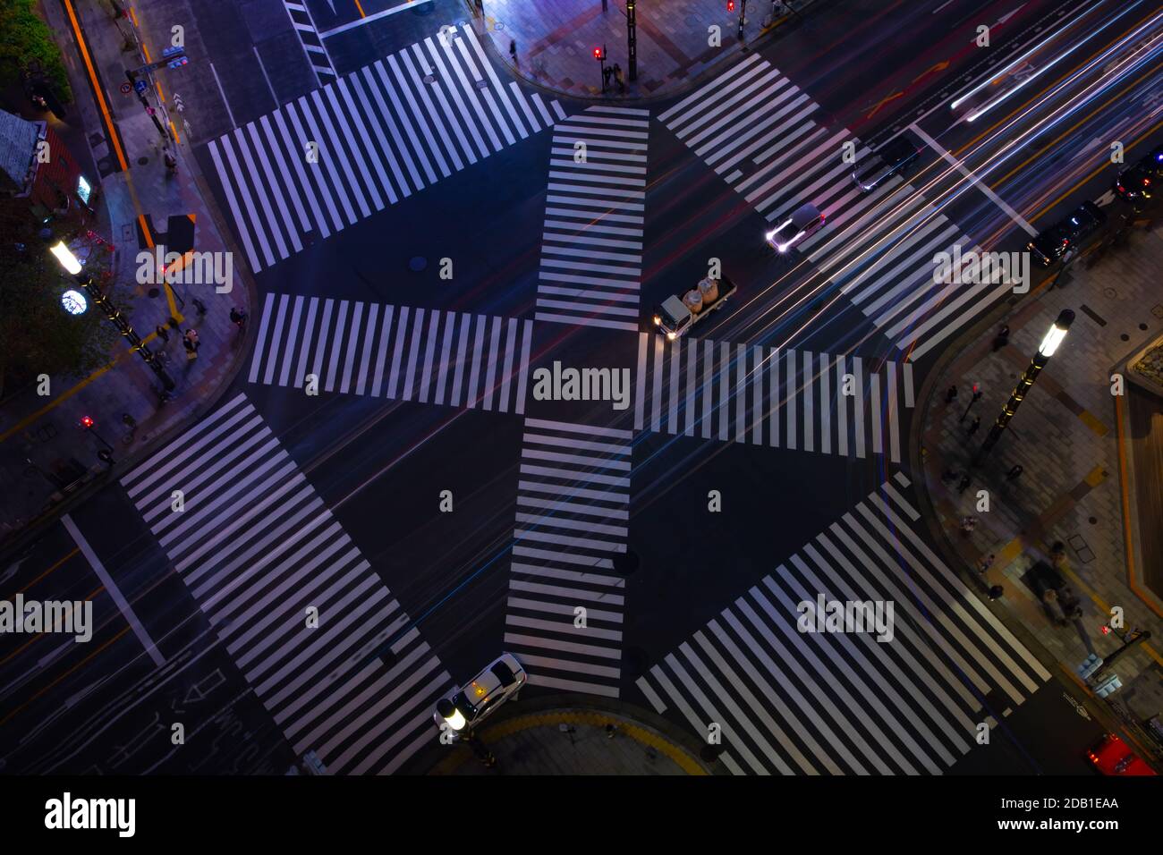 Eine Nacht Sukiyabashi Kreuzung in Ginza hohen Winkel Stockfoto