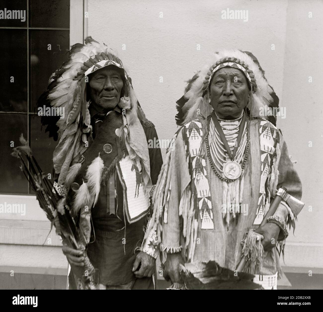 White Calf & Iron Crow, Sioux Indianer,. Stockfoto