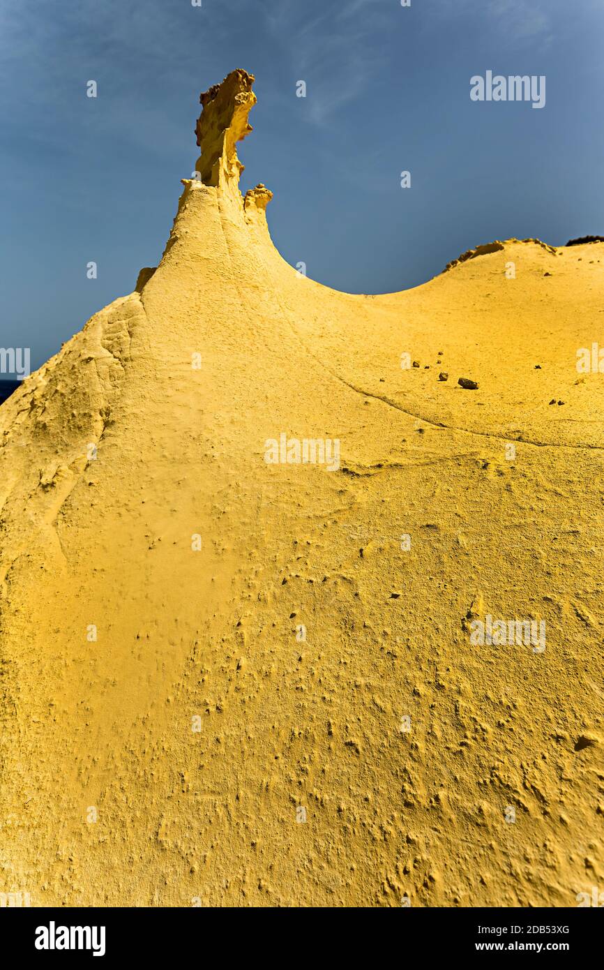 Erodierte Spitze an den Salzpfannen, Gozo Stockfoto