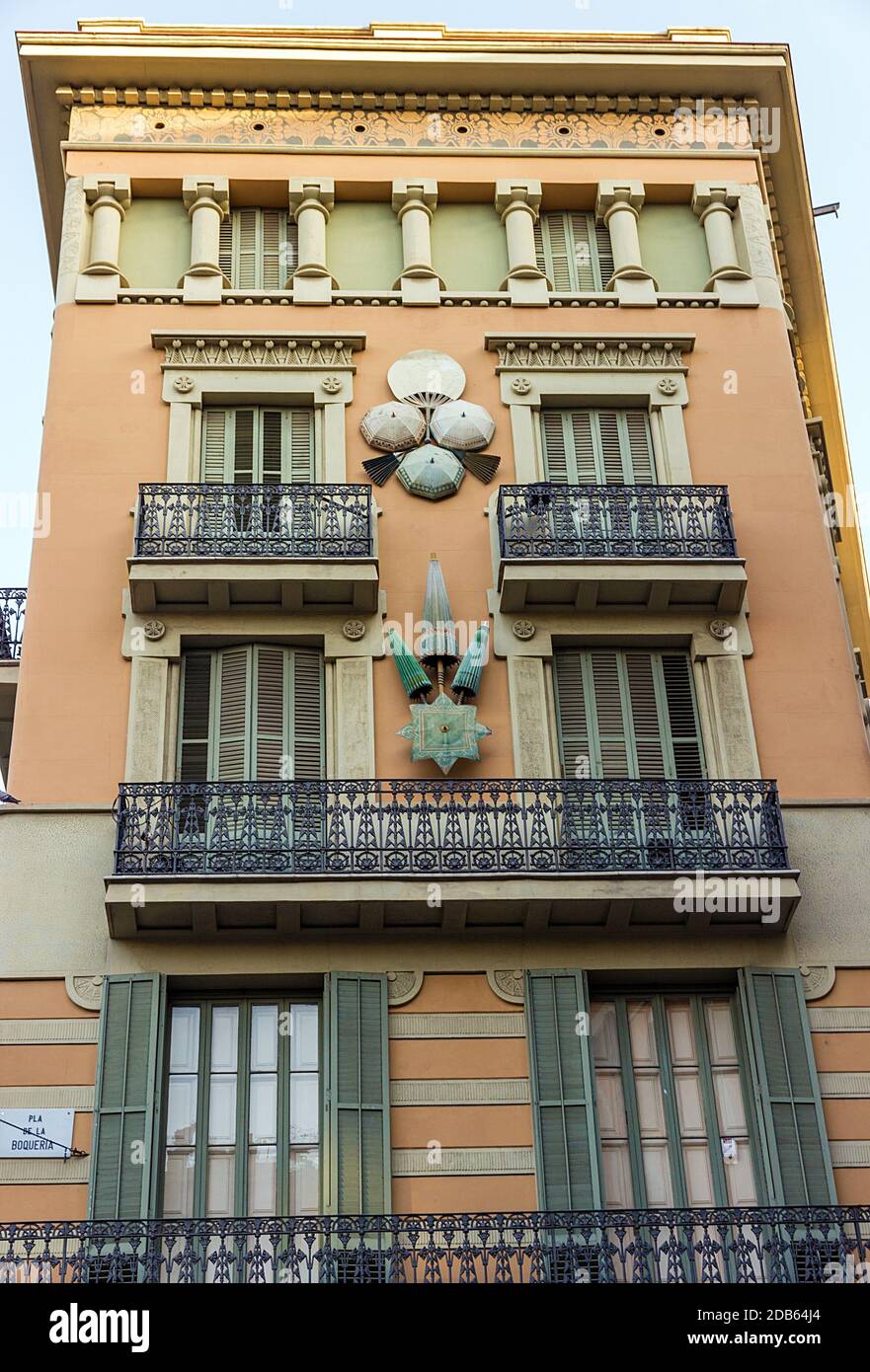 Barcelona Casa Bruno Quadros in den Ramblas Stockfoto