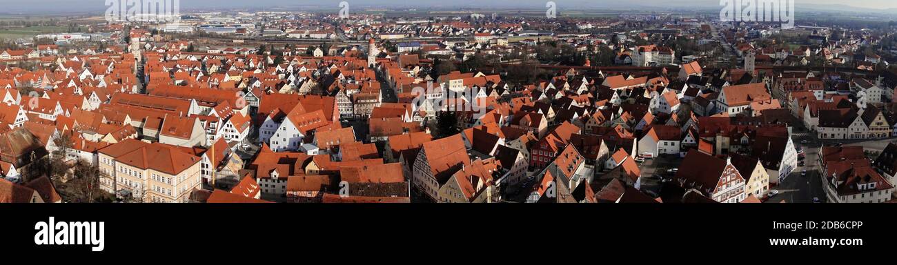 Panorama über Nordlingen Stockfoto