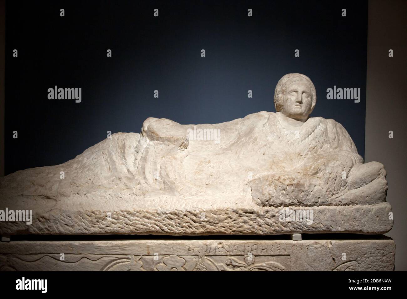 Antike etruskische Kunst Sarkophag von Chiusi, Toskana. Stockfoto