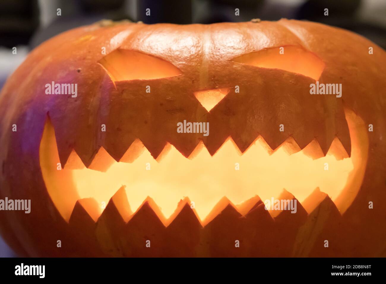 Halloween Jack-o'-Laterne in Danzig, Polen. 31. Oktober 2020 © Wojciech Strozyk / Alamy Stockfoto Stockfoto