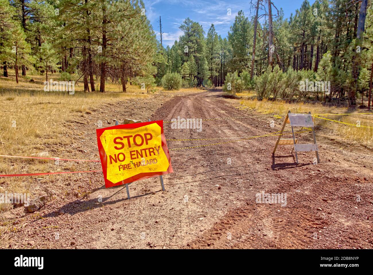 Die Twin Springs Road ist an der Bill Williams Loop Road, Arizona, USA, geschlossen Stockfoto