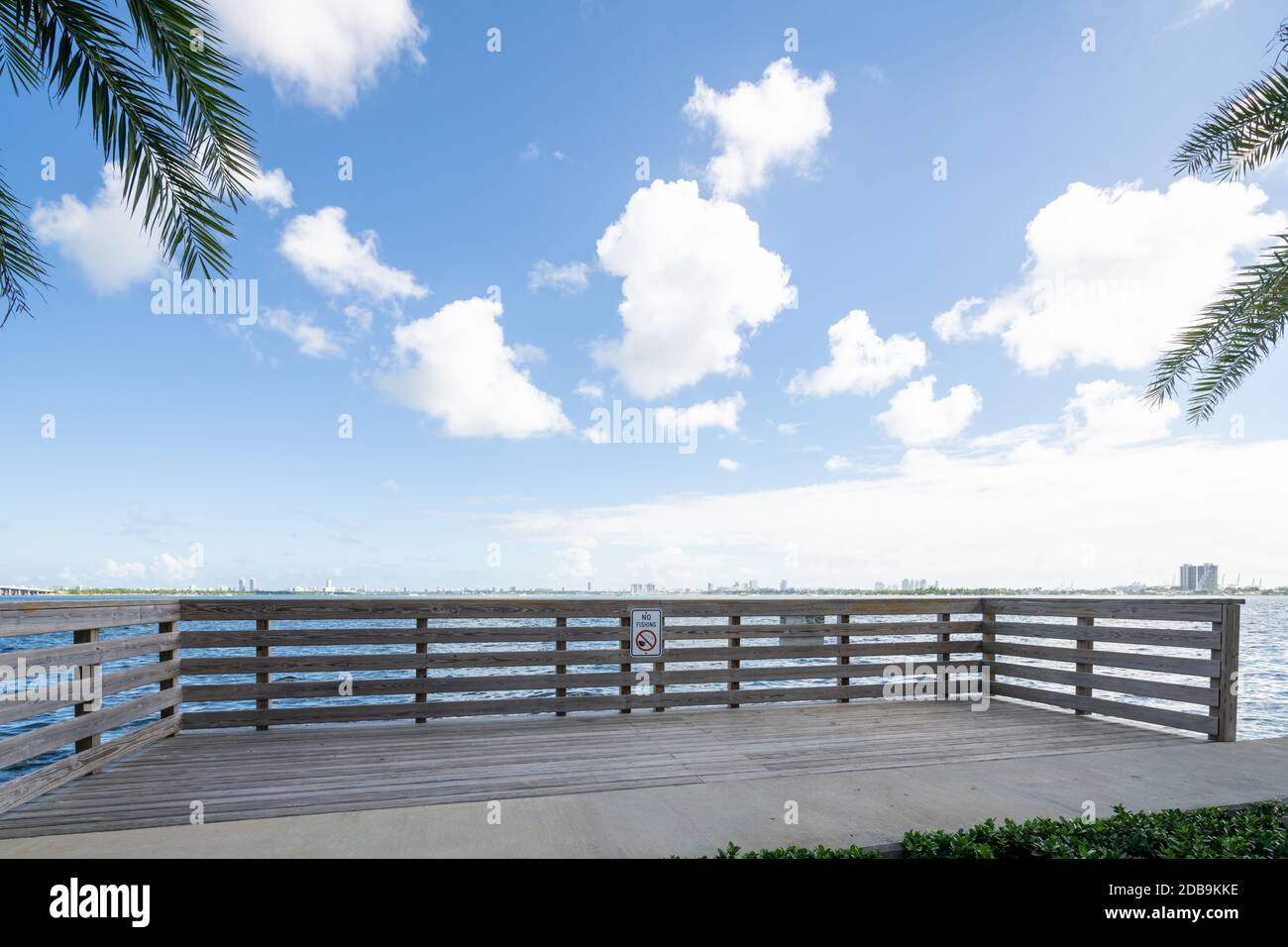 Edgewater Miami Holzdock Stockfoto