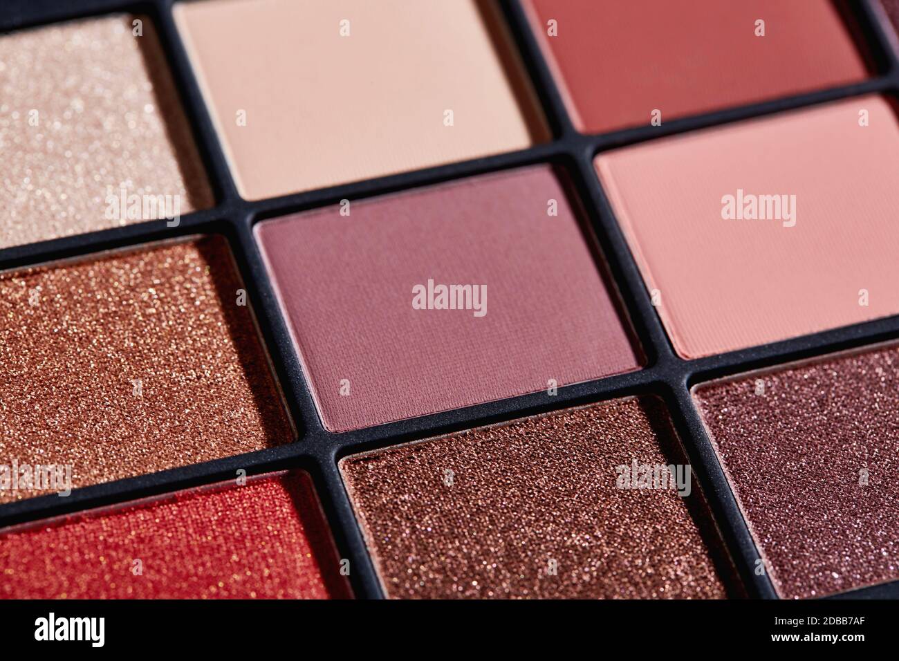 Nahaufnahme der Palette von bunten Lidschatten Stockfoto