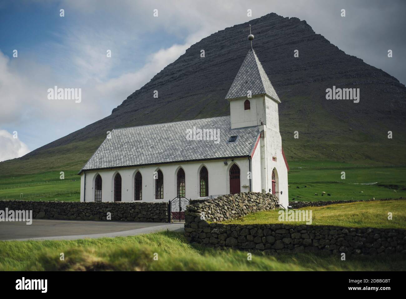 Dänemark, Färöer, Vidareidi, Außenansicht der Kirche Stockfoto