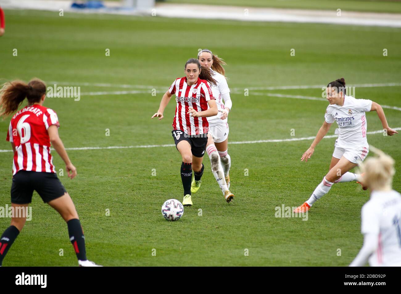 Sophie Istillart von Athletic Club in Aktion während der Frauen &#039;s spanische Meisterschaft, Primera Iberdrola Fußballspiel zwischen / LM Stockfoto