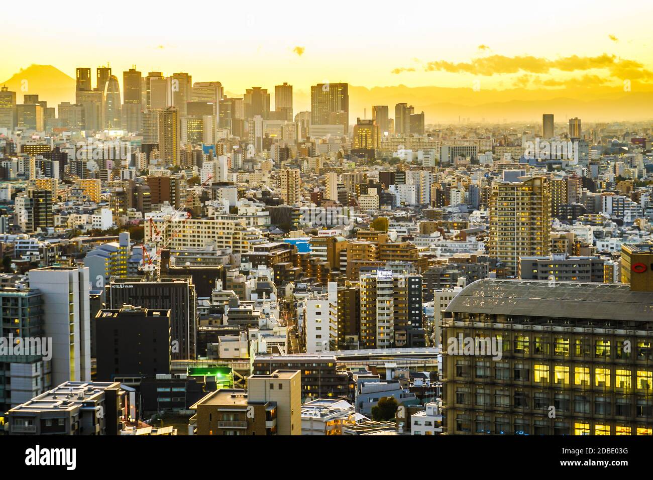 Sonnenuntergang vom Bunkyo Civic Center. Aufnahmeort: Metropolregion Tokio Stockfoto