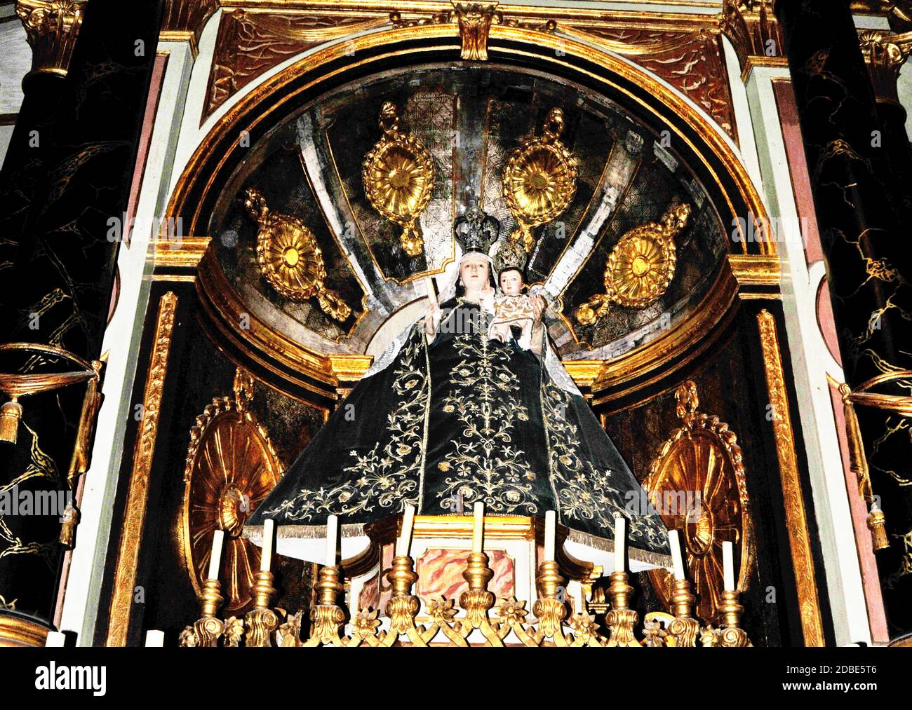 Kapelle Innenraum in der Lima Metropolitan Kathedrale mit Jungfrau Maria und Baby, Lima, Peru Stockfoto