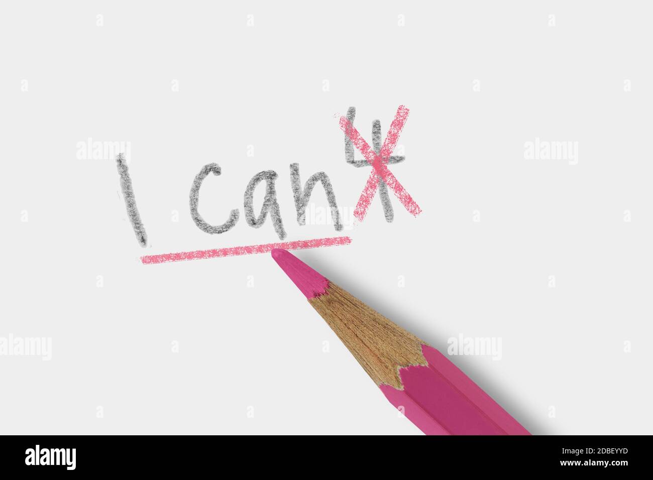 Die Phrase kann ich nicht mit rosa Bleistift auf weiß korrigieren Hintergrund - Konzept von Frauen und Selbstglaube Stockfoto
