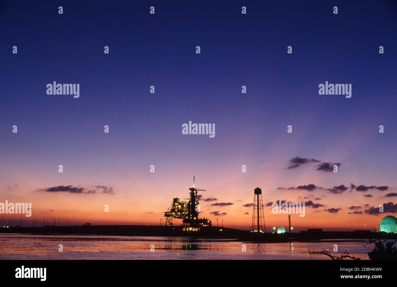 Discovery STS-28 am 29. September 1988, nach der Space Shuttle Challenge Katastrophe (24. Januar 1986) - Ziel: Satelliteneinsatz und Rückkehr zur Flucht. Ort: Kennedy Space Center Stockfoto