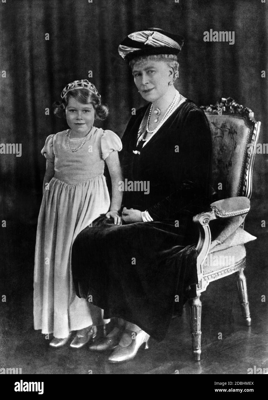 Königin Mutter Maria und Prinzessin Elisabeth. Stockfoto