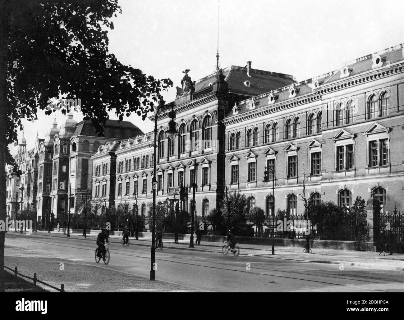 Preußische Artillerie-Prüftafel in der Kaiserallee in Berlin. Stockfoto