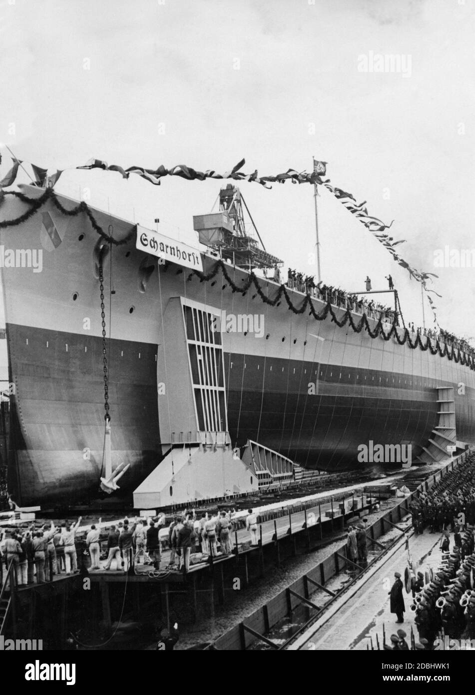 'Start des Schlachtschiffs 'Scharnhorst'' auf der Kriegsmarinewerft in Wilhelmshaven.' Stockfoto