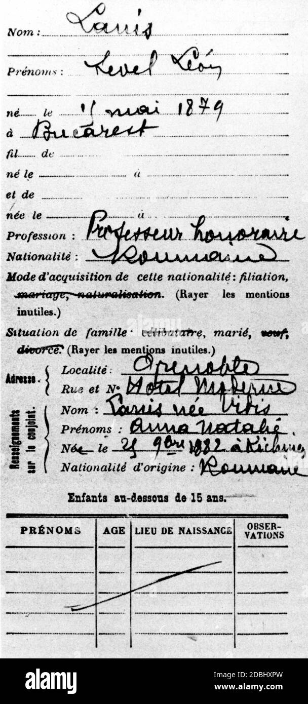 Weil er den rechten Flügel als Verräter an Bresk-Litowsk und den linken als abtrünnigen Kommunisten betrachtete, erhielt Trotzki in Frankreich nur unter bestimmten Bedingungen eine befristete Aufenthaltserlaubnis und musste mit falschen Dokumenten reisen. Stockfoto