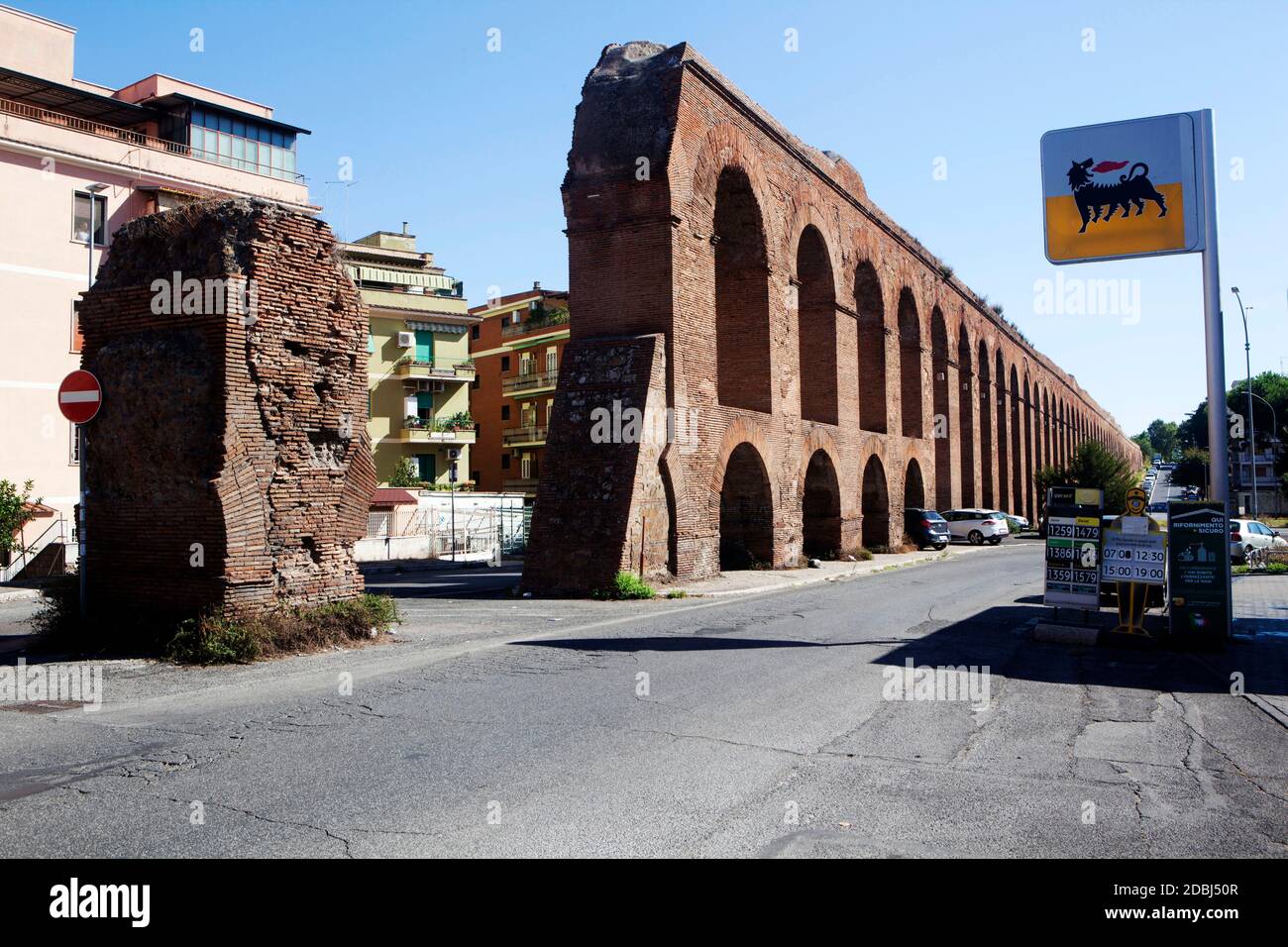 Das elfte Aquädukt in Rom von Kaiser Alessandro Severo in 226 v. Chr., Rom, Latium, Italien, Europa gebaut Stockfoto