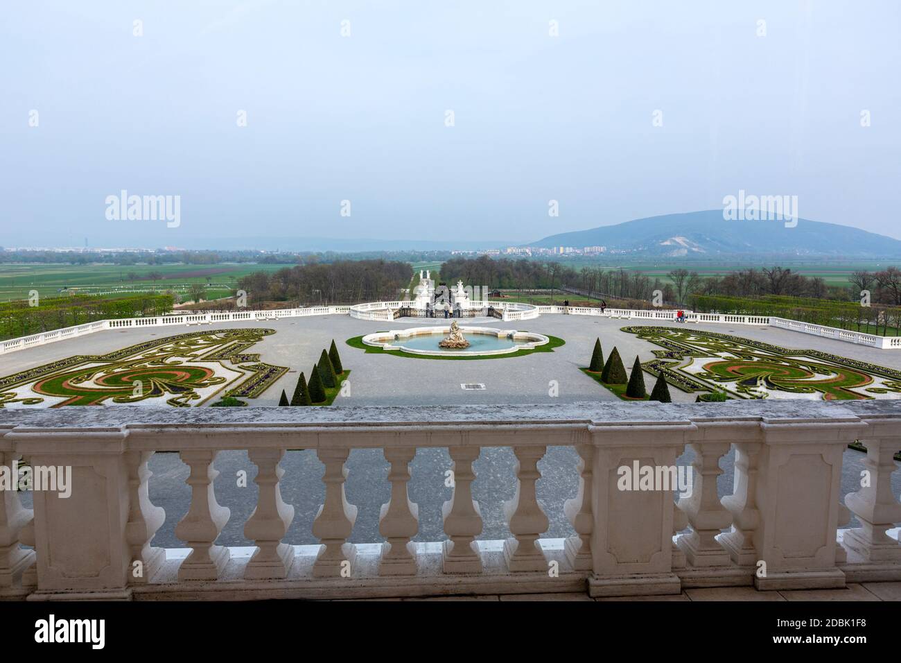 Der Paradiesgarten, Schloss Hof, Barockstil des Architekten Johann Lukas von Hildebrandt, Marchfeld, Österreich Stockfoto