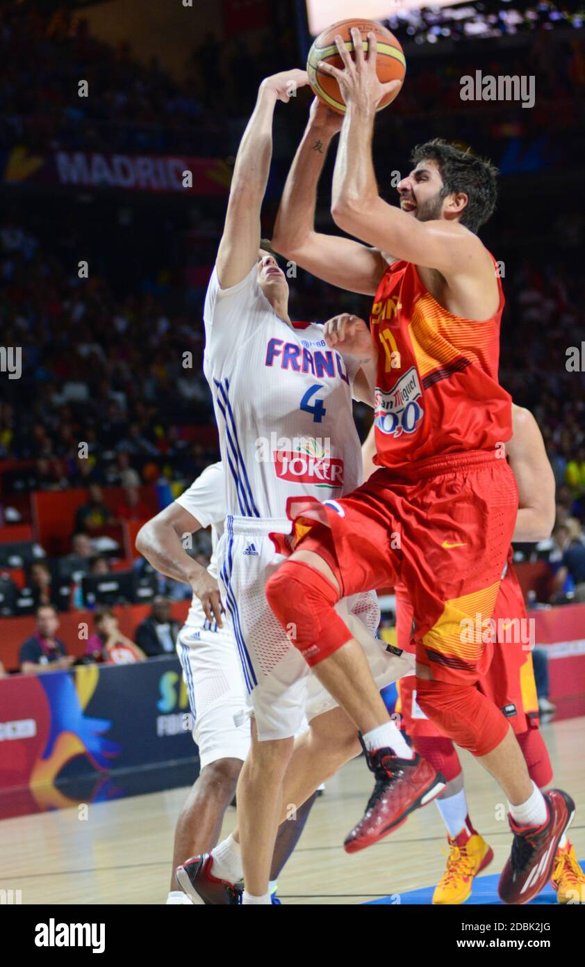 Ricky Rubio (Spanien) gegen Frankreich. Basketball-Weltmeisterschaft Spanien 2014 Stockfoto