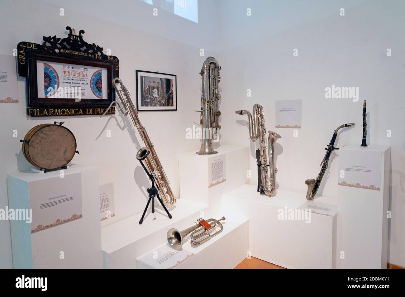 Bari - Museo civico - Strumenti tradizione bandistica pugliese - Museum - Musikband Stockfoto